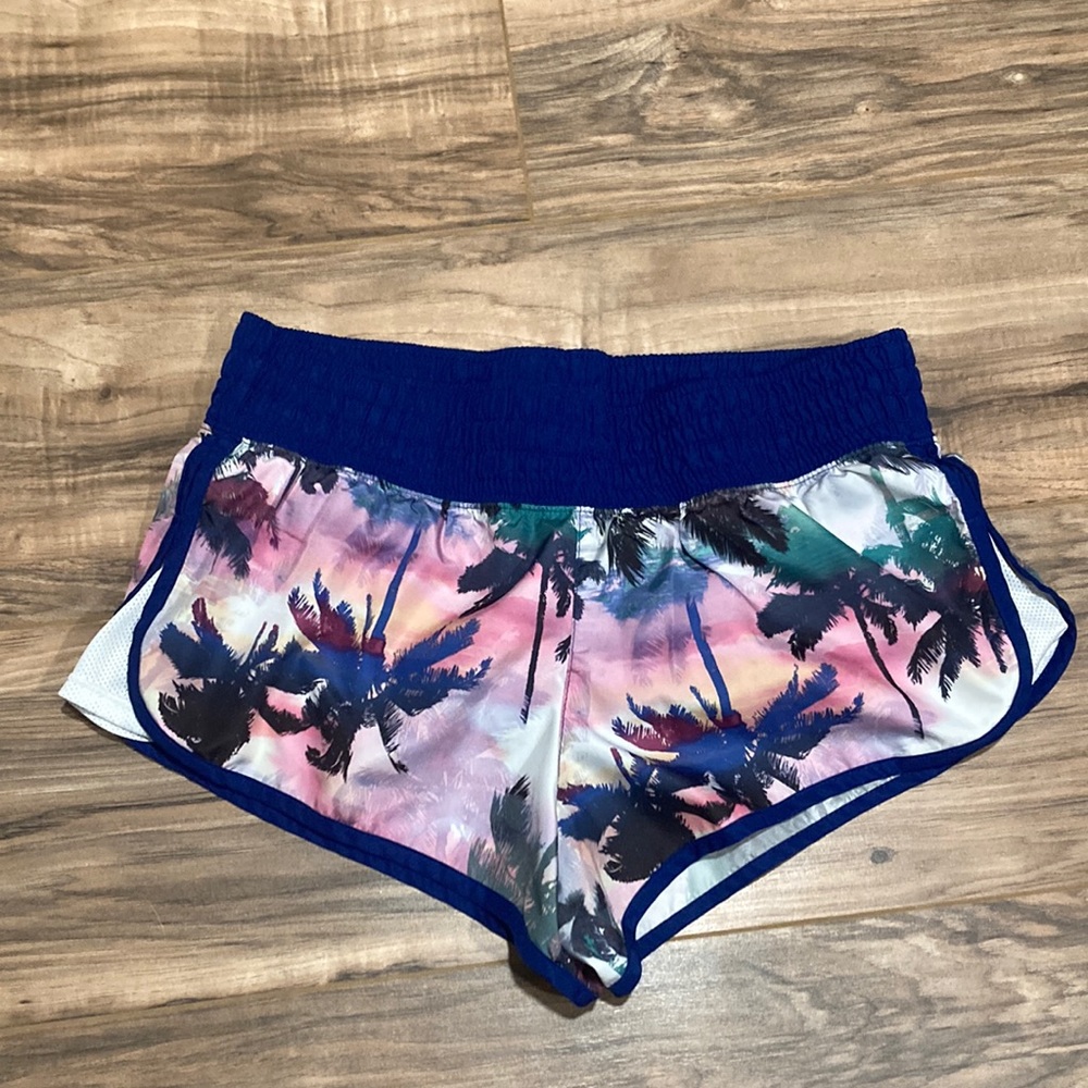SO size large beach shorts